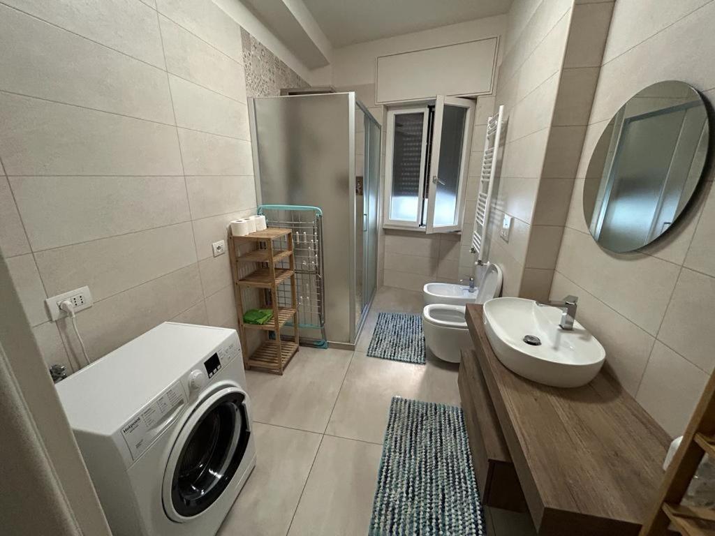 Il Poeta Manfredonia - Suite Con Balcone Exterior photo